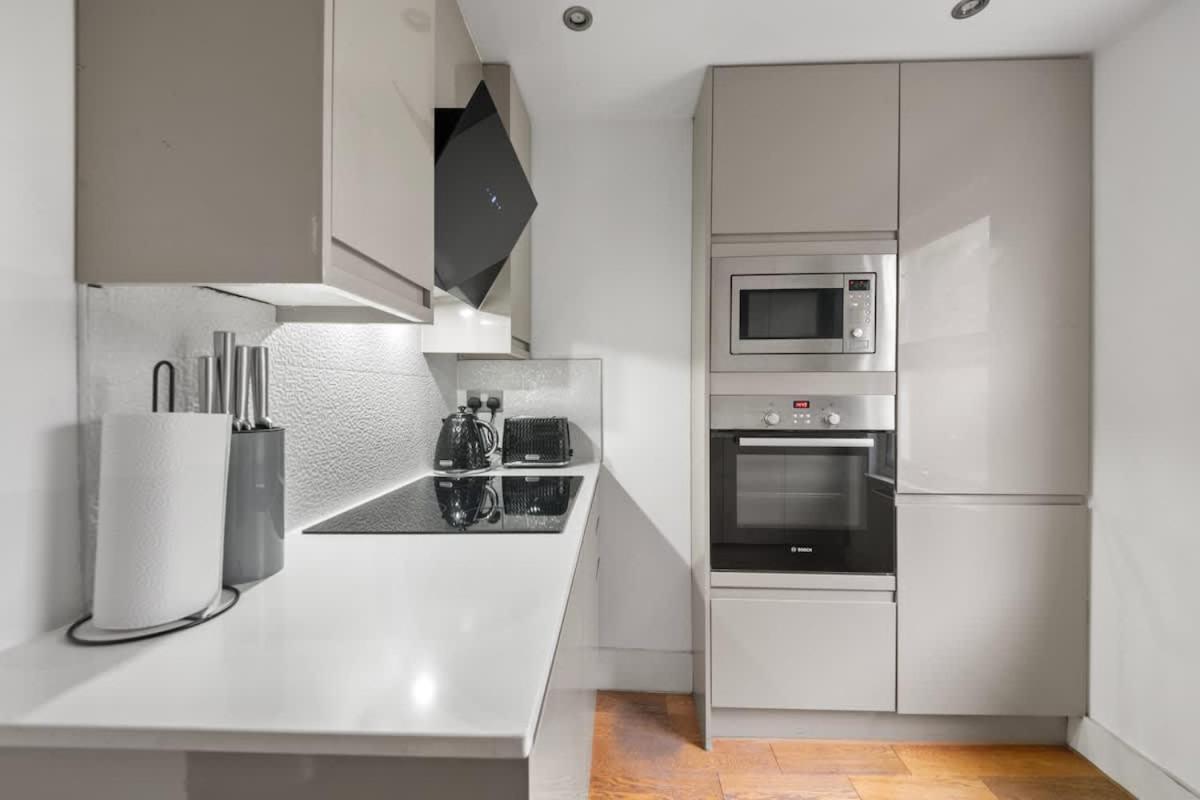 Sg, Cosy Apartment In Paddington Central ロンドン エクステリア 写真